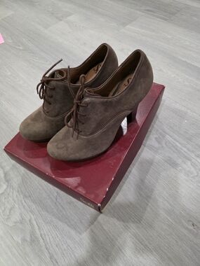 Sofft Brown Suede Lace-Up High Heel Booties